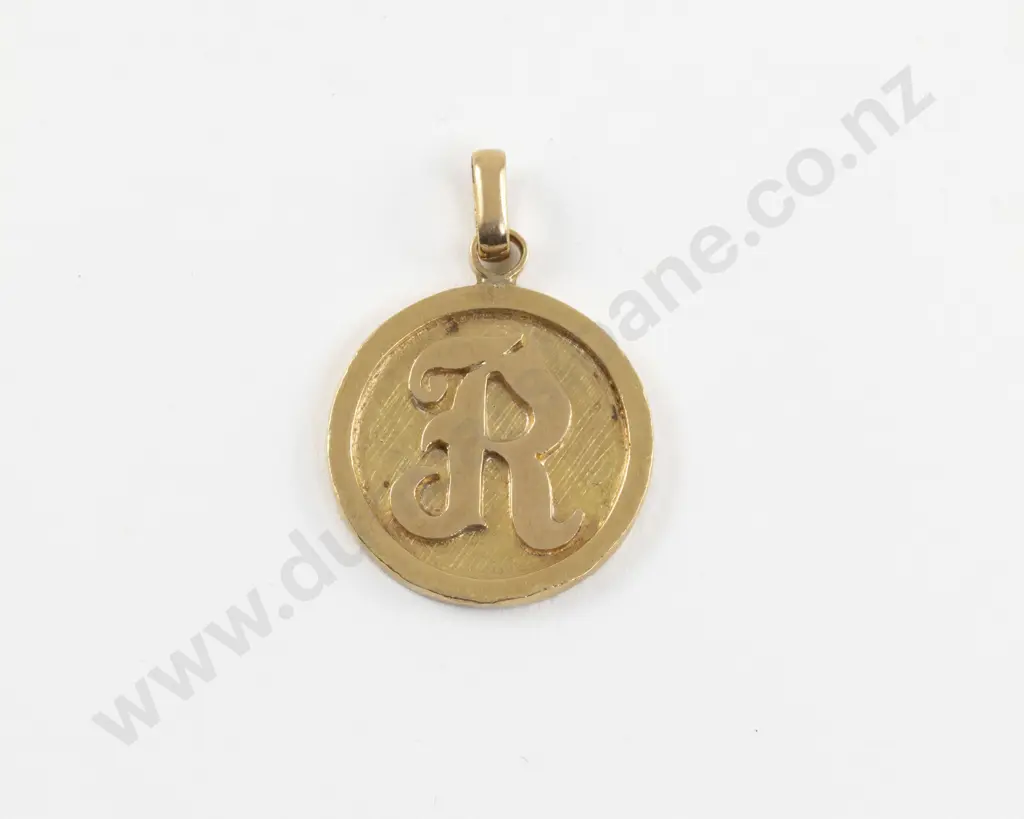 22ct Initialled 'R' Pendant Image 1++
