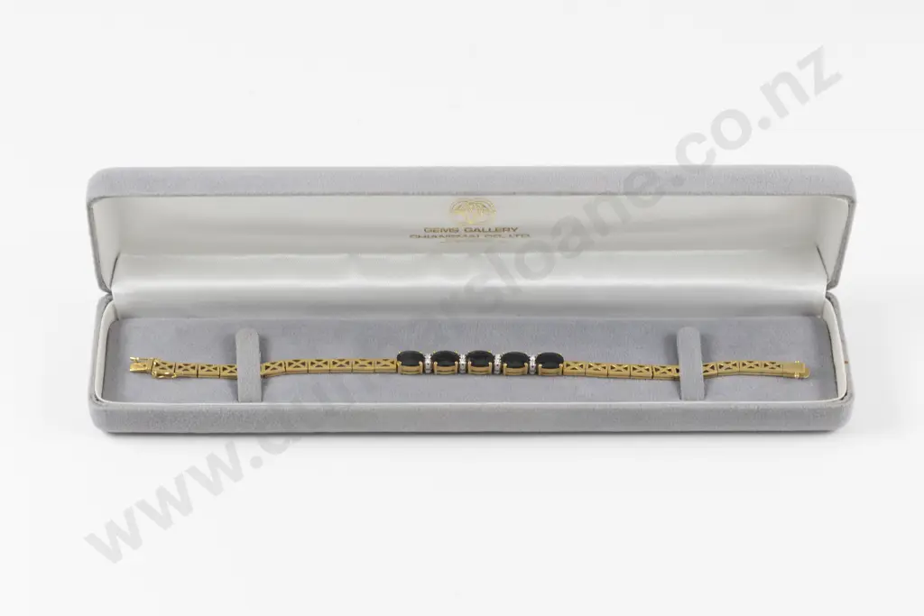 18ct Five Stone Sapphire Fancy Bracelet Image 1++
