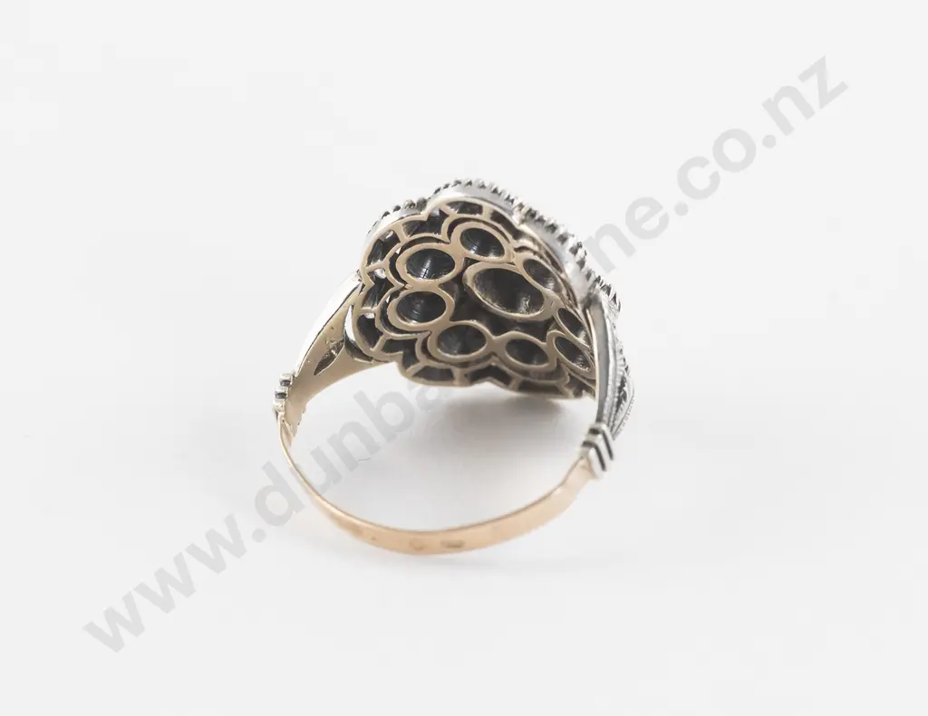 9ct 24Stone Diamond Floret Cluster Ring Image 1++