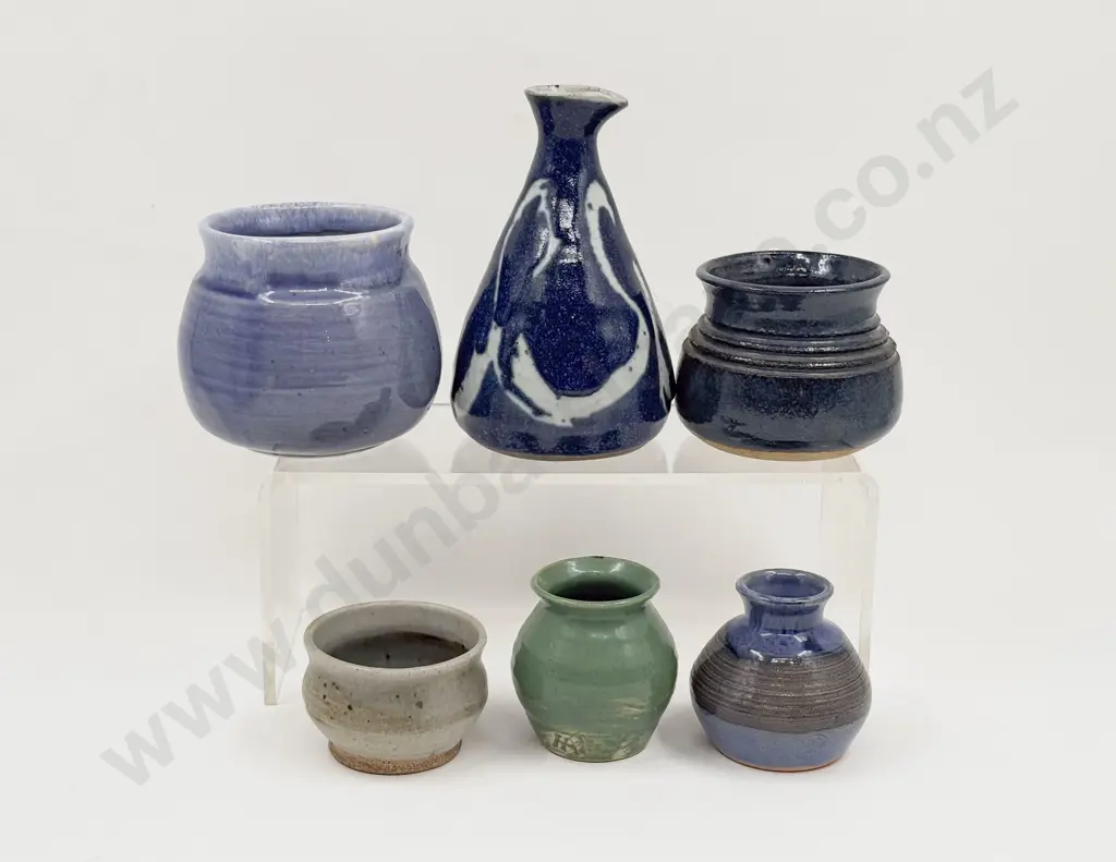 NZ Pottery Oil Jug & Five Posy Vases Image 1++