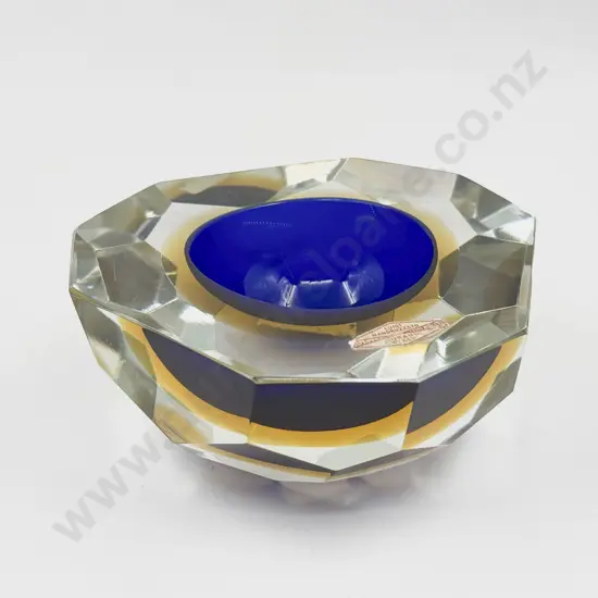 C1960's Murano Glass Mandruzzato Sommerso Diamond Faceted Bowl