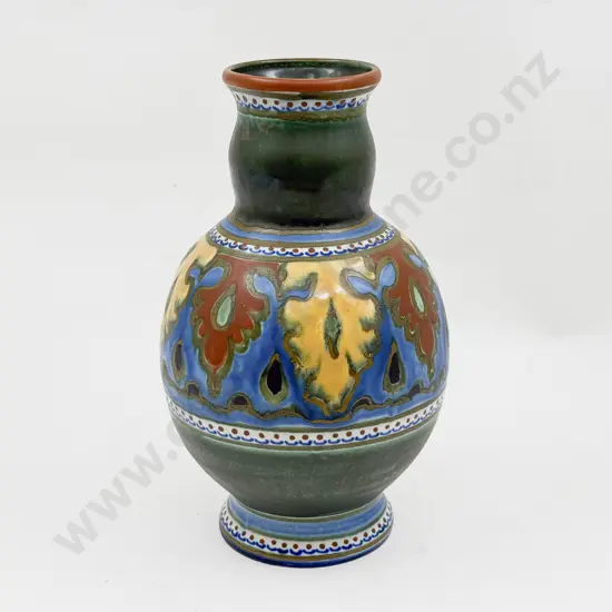 Early C20th Gouda Holland TVD EMMY 2141 Mantel Vase