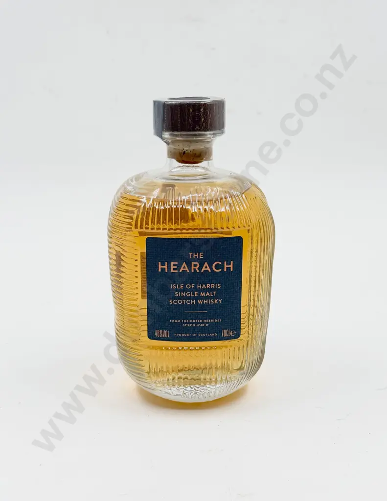 1 bottle THE HEARACH Isle of Harris Single Malt Scotch Whisky 1st Release 700ml 46% Image 1++