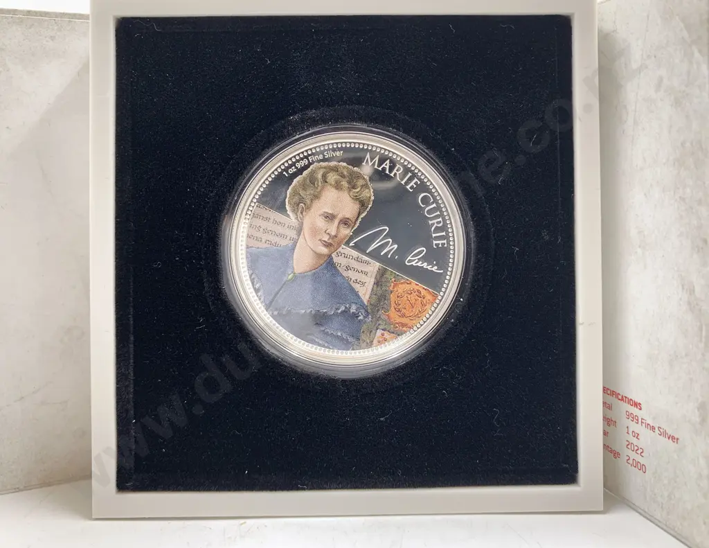 2022 Niue 1 oz Fine Silver $2 Women in History Marie Curie Boxed Coin Image 1++