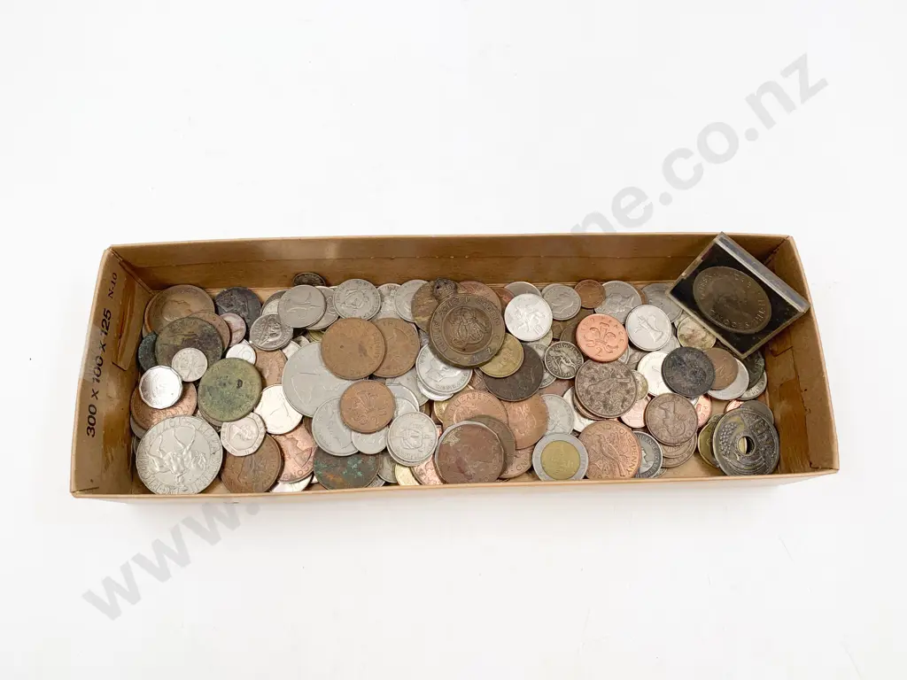 Mixed Qty Vintage and Modern Pocket Change Coinage Image 1++