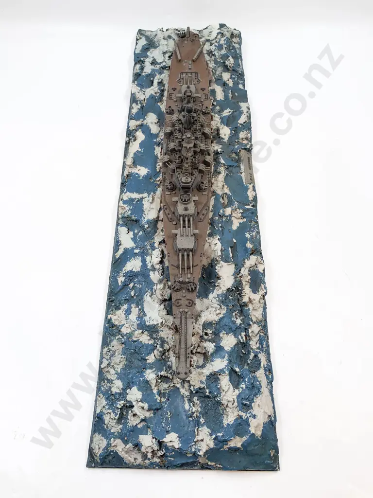 Model of Battle Ship USS Missouri plastic constructed on plaster platform 61cm length Image 1++
