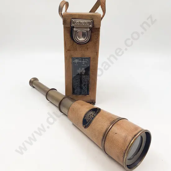 Repro Calvin & Hughes Telescope