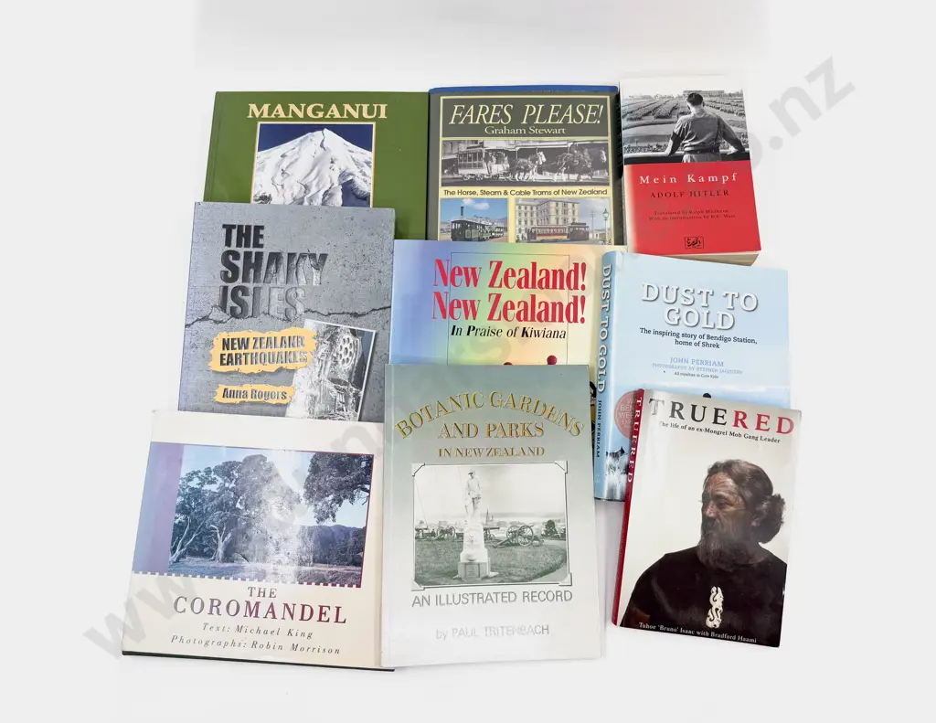 Quantity of Assorted New Zealand Reference Books Etc Image 1++