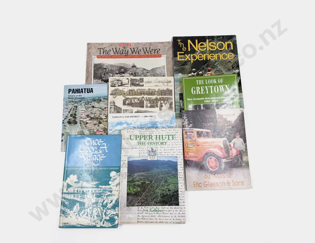 Six Assorted NZ Reference Books Image 1++