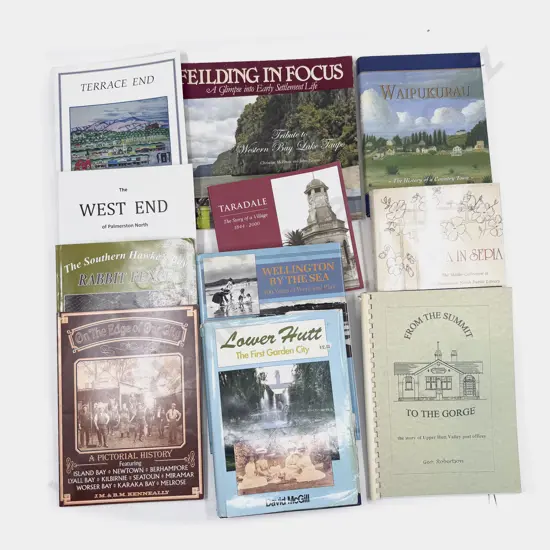 Quantity of Assorted NZ Reference Books