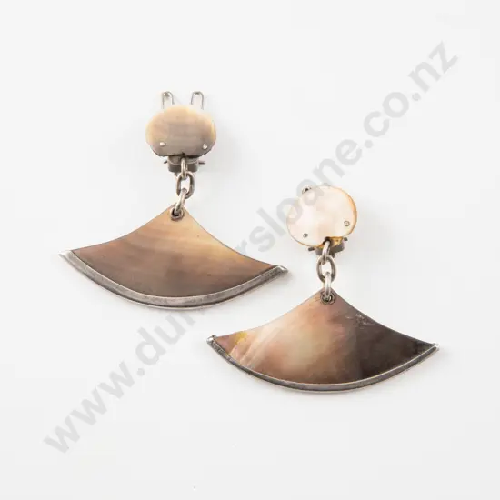 NZ Jeweller Alan Preston S/S and MOP Pendant Drop Earrings