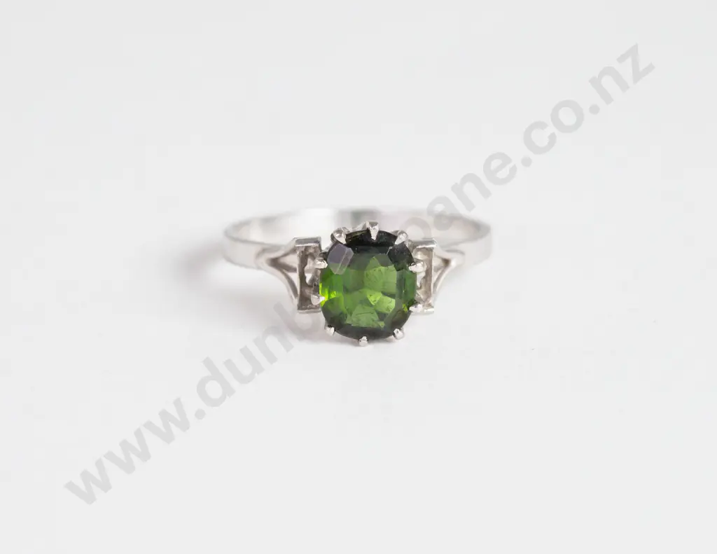 18ct Single Stone Tourmaline Ring Image 1++