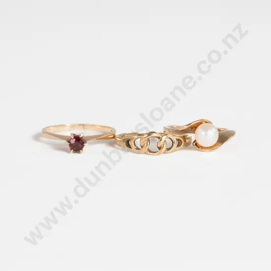 9ct Single Stone Garnet Ring