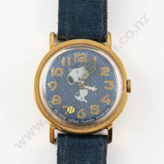 Vintage Snoopy Wrist Watch