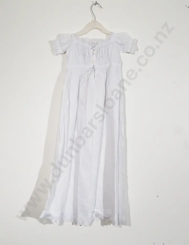 Late Victorian Fine Cotton Babies Cot Gown Image 1++