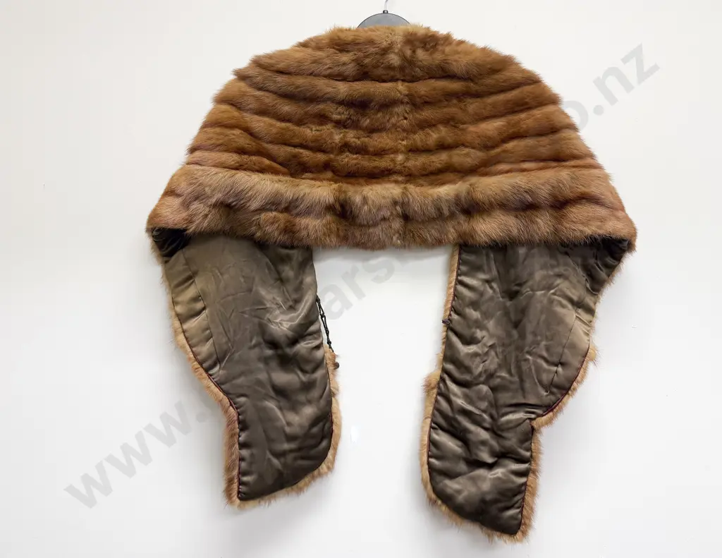 1940s Fur Stole/Shoulder Wrap Image 1++