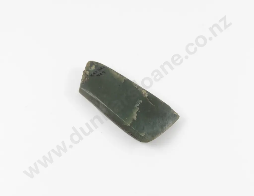 Toki Pounamu with Fine Blade with Minor Chip Image 1++