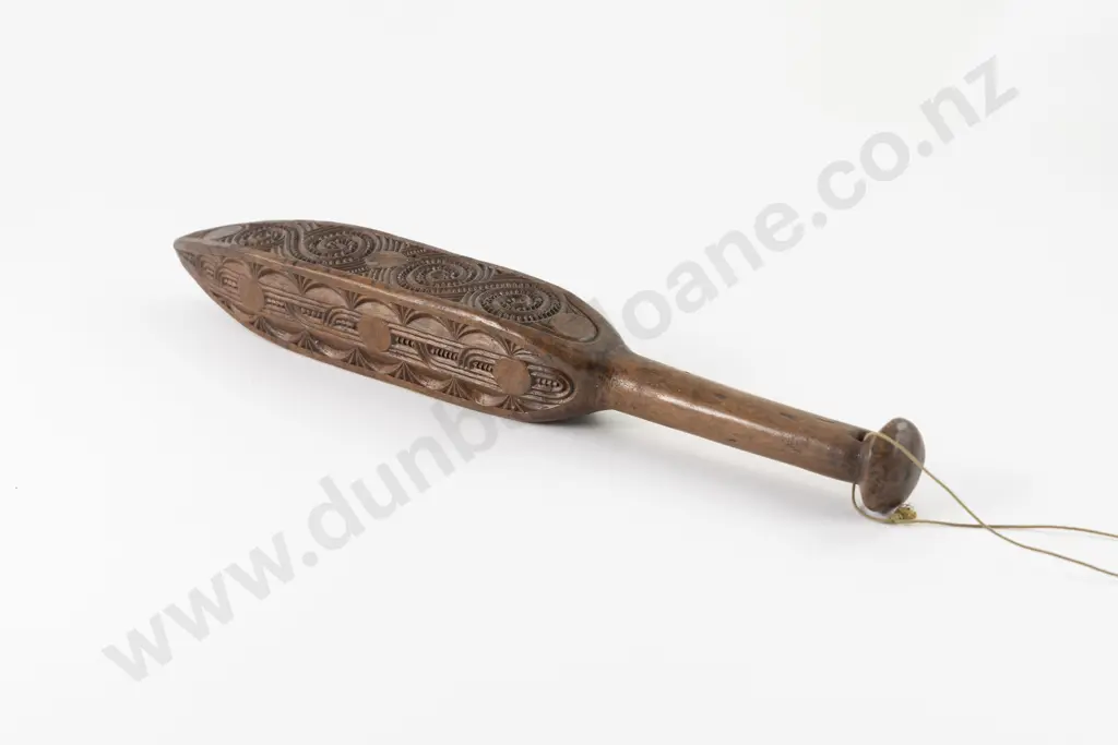 C20th Thomas Hall Carved Patuki (hand club) Image 1++