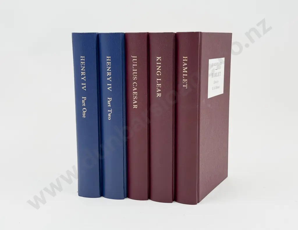 Five Hardback Editions of Shakespeare's Plays *PLEASE NOTE DISCRIPTION CHANGE Image 1++