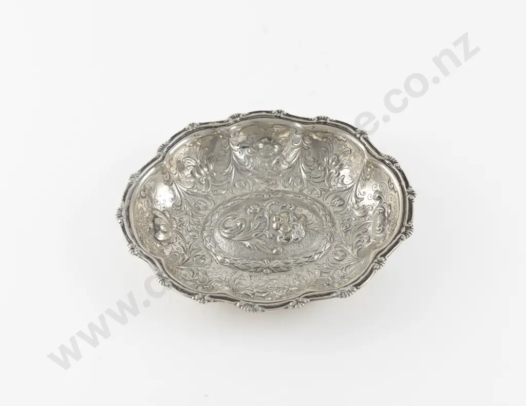 Ornate S/S Oval Bon Bon Dish Image 1++