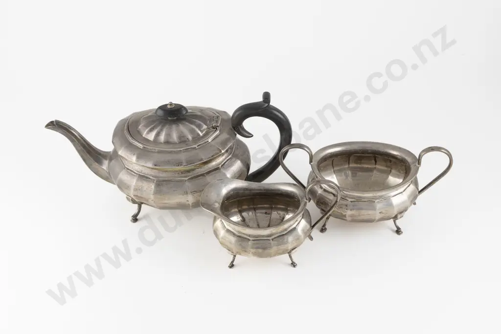 Geo VI S/S 3 Piece Teaset Image 1++