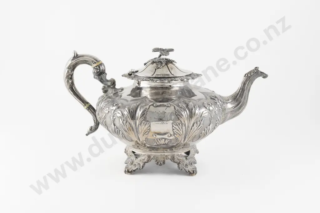 Fine Quality Vict Irish S/S Teapot Image 1++