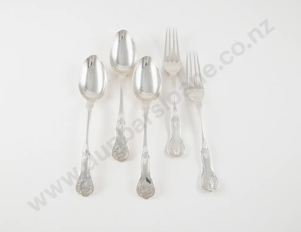 Pair Of Geo V S/S Dessert Forks & 3 Dessert Spoons Image 1++