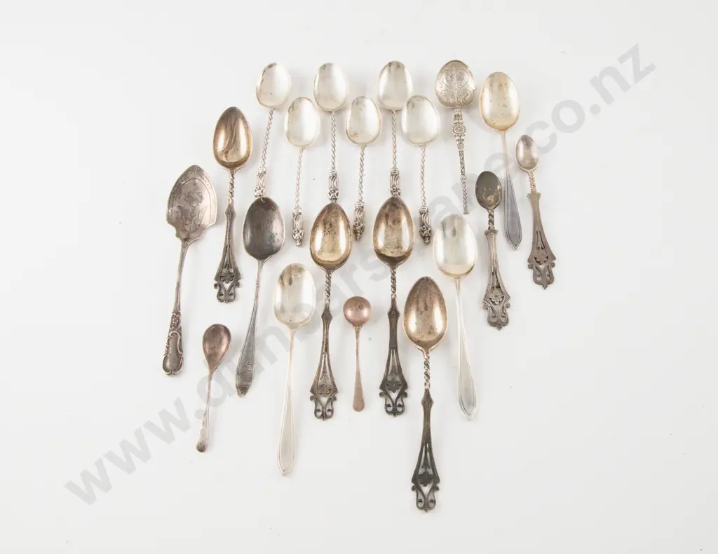 20 Various Small S/S Spoons Image 1++