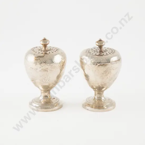 Pair Wm IV S/S Pepperettes