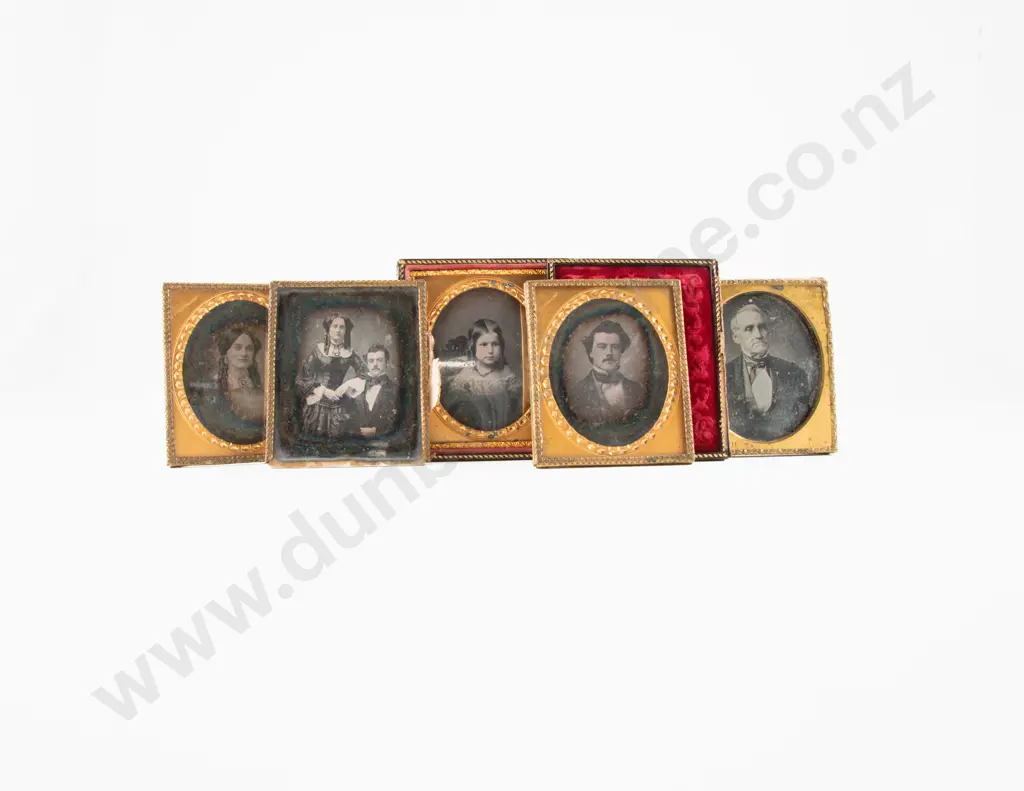 Collection Mid C19th Daguerreotypes Image 1++