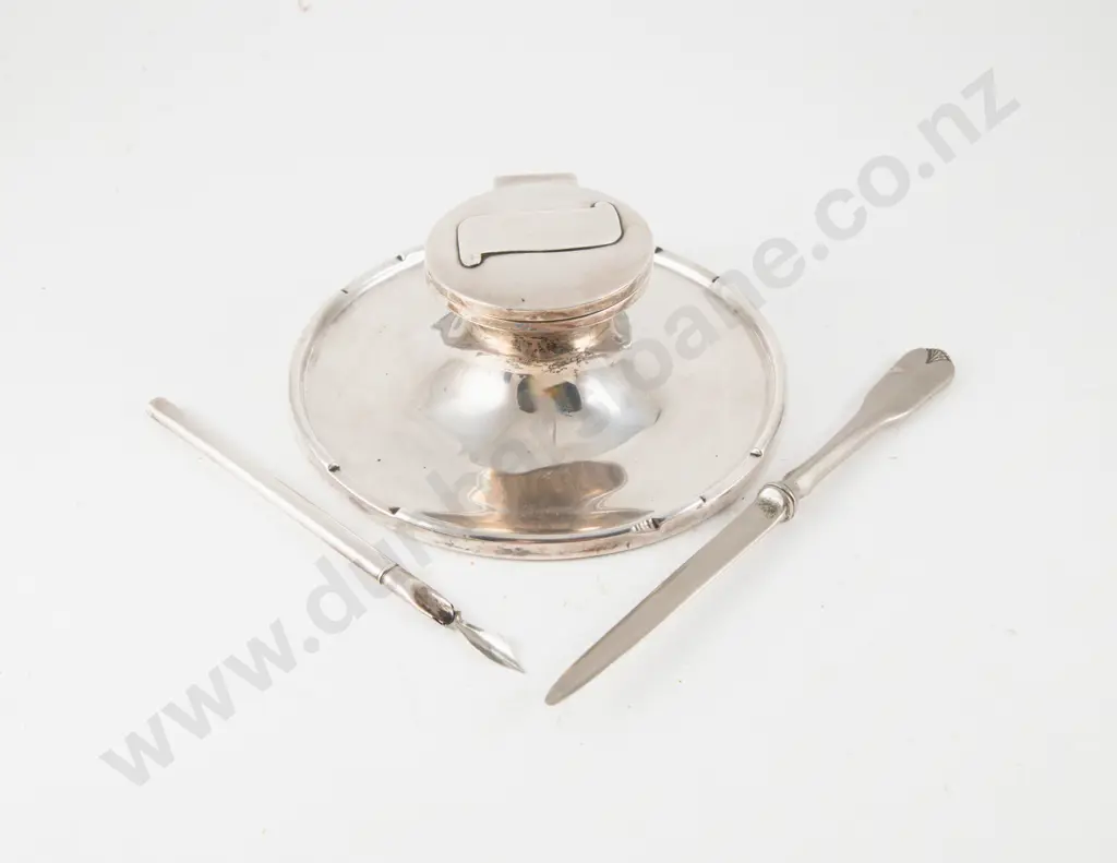 Large Geo V S/S Capstan Inkwell Image 1++