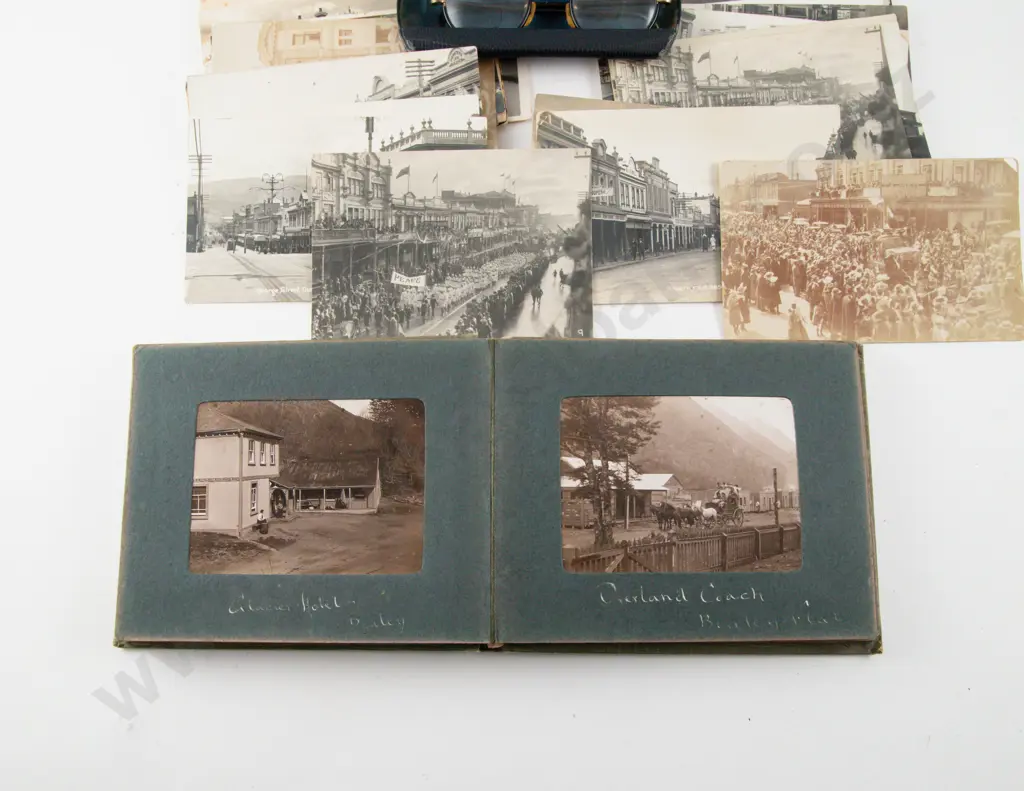 Early C20th/Late C19th NZ Photograph Albums of NZ Images Image 1++
