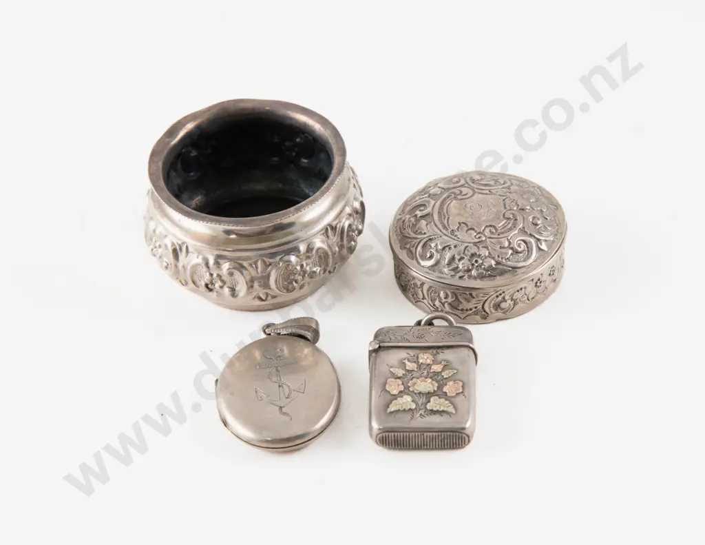 S/S Salt Vesta Case Oval Locket & Circular Pill Box Image 1++