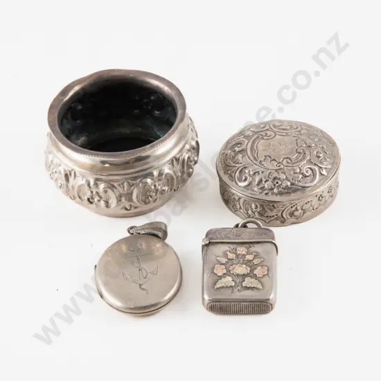 S/S Salt Vesta Case Oval Locket & Circular Pill Box