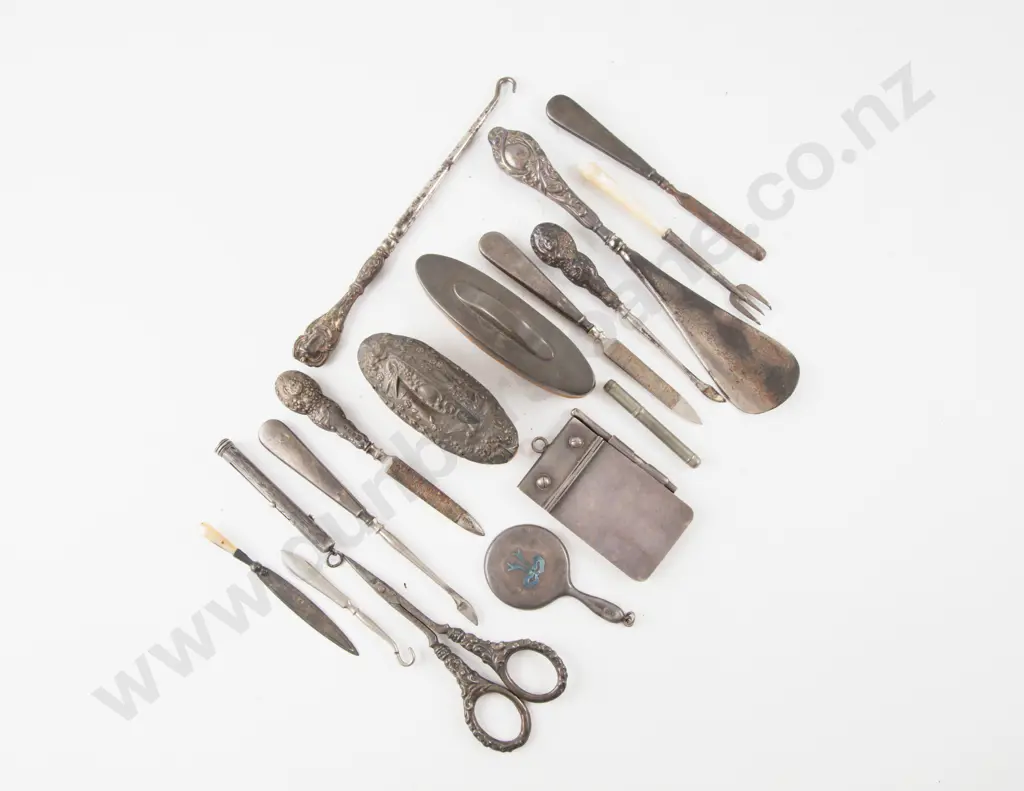 Group Of Assorted S/S Vanity Items Image 1++