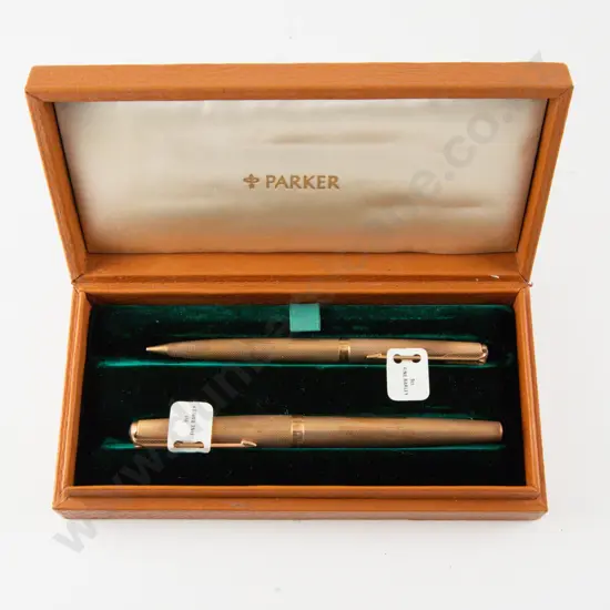 Cased Parker 61 9ct Cased Fountain Pen and Propelling Pencil Set