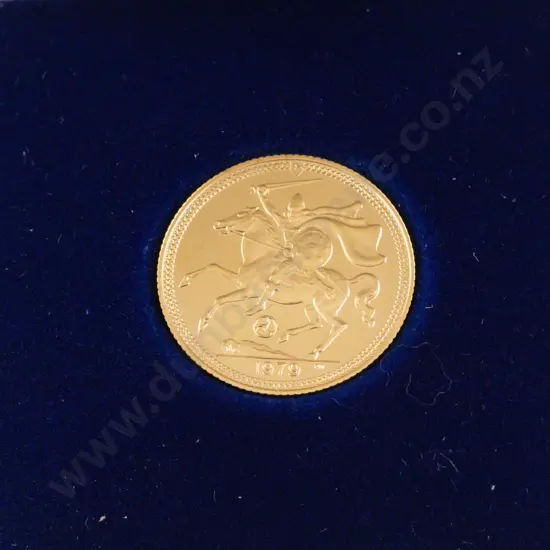 1979 Gold Sovereign Pobjoy Mint for The Isle of Man to commemorative QEII Visit