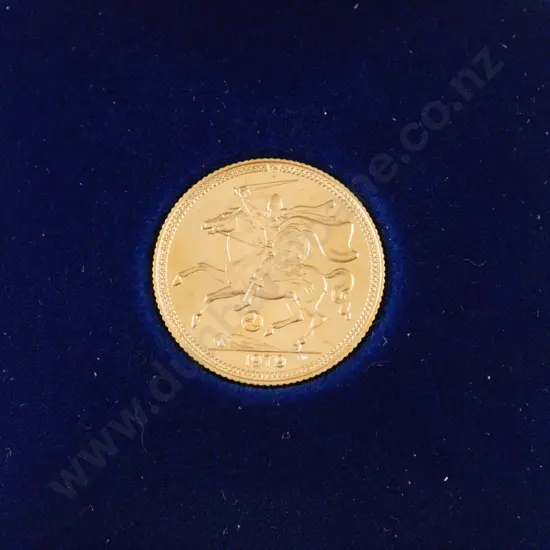 1979 Gold Sovereign Pobjoy Mint for The Isle of Man to commemorative QEII Visit