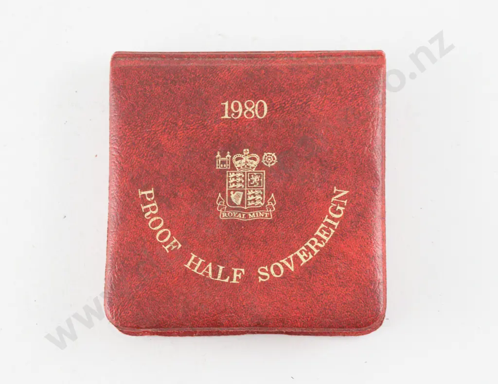 Proof 1980 QEII Gold Half Sovereign Royal Mint Image 1++