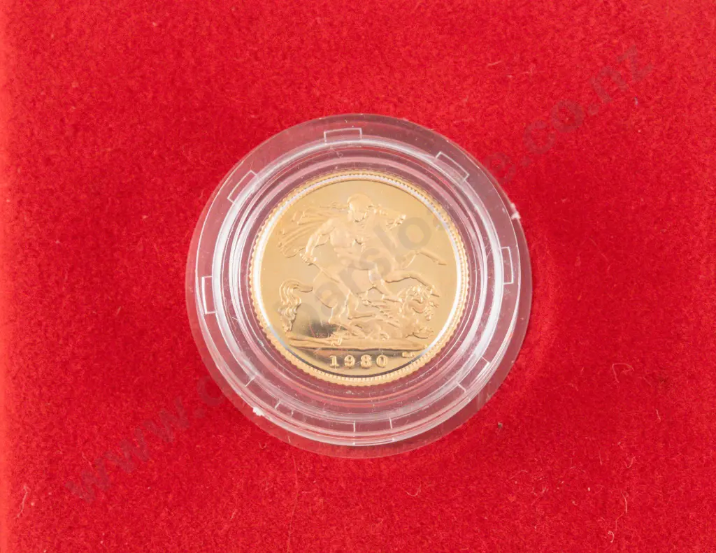 Proof 1980 QEII Gold Half Sovereign Royal Mint Image 1++