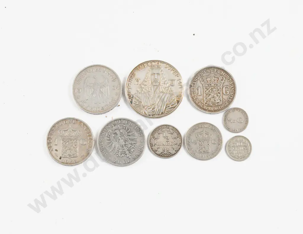 500 Jahre Albrecht Dürer 1471-1971 Silver Medal with 3 German Marks and Five Nederlands Silver Coins Image 1++