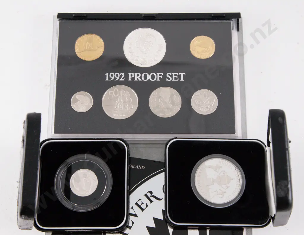 NZ 1992 Proof Silver Seven Coin Set 25Years with Piedfort Silver Dollar & 1991 Rugby Silver $5 (cases af) Image 1++