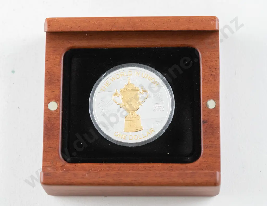 NZ 2011 The Webb Ellis Cup One Dollar Coin Silver Proof Coin Image 1++