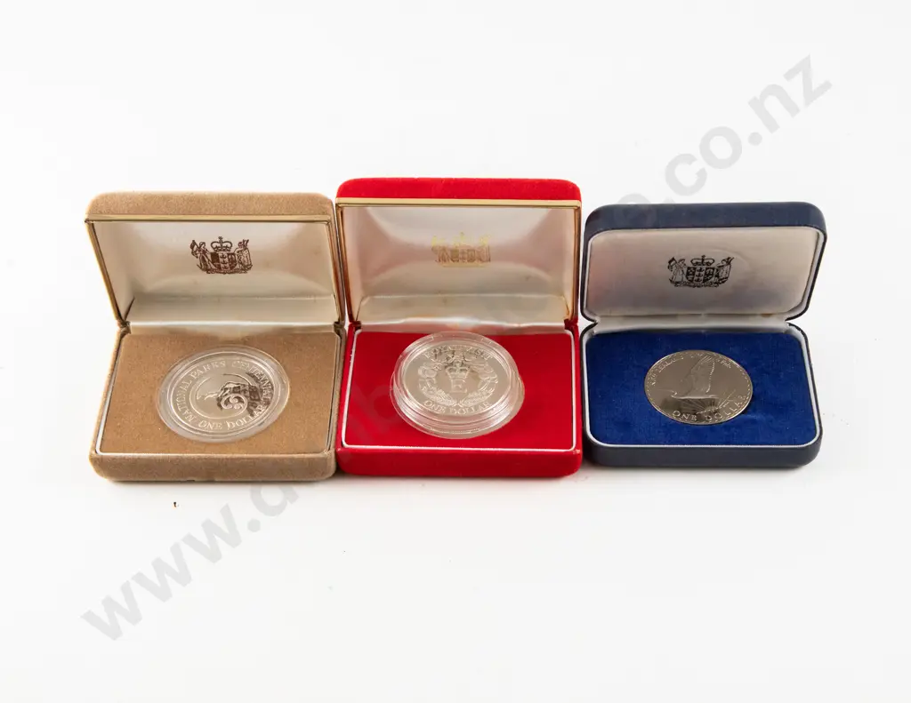 NZ 1987 National Parks 1986 Royal Visit Proof Silver $1 and 1974 NZ Unc Silver $1 Image 1++