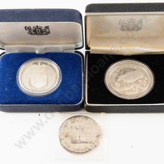 NZ 1984 & 1979 Silver Proof Dollar Coins - Black Robin & Coat of Arms with 31.1gms Silver Trade Unit