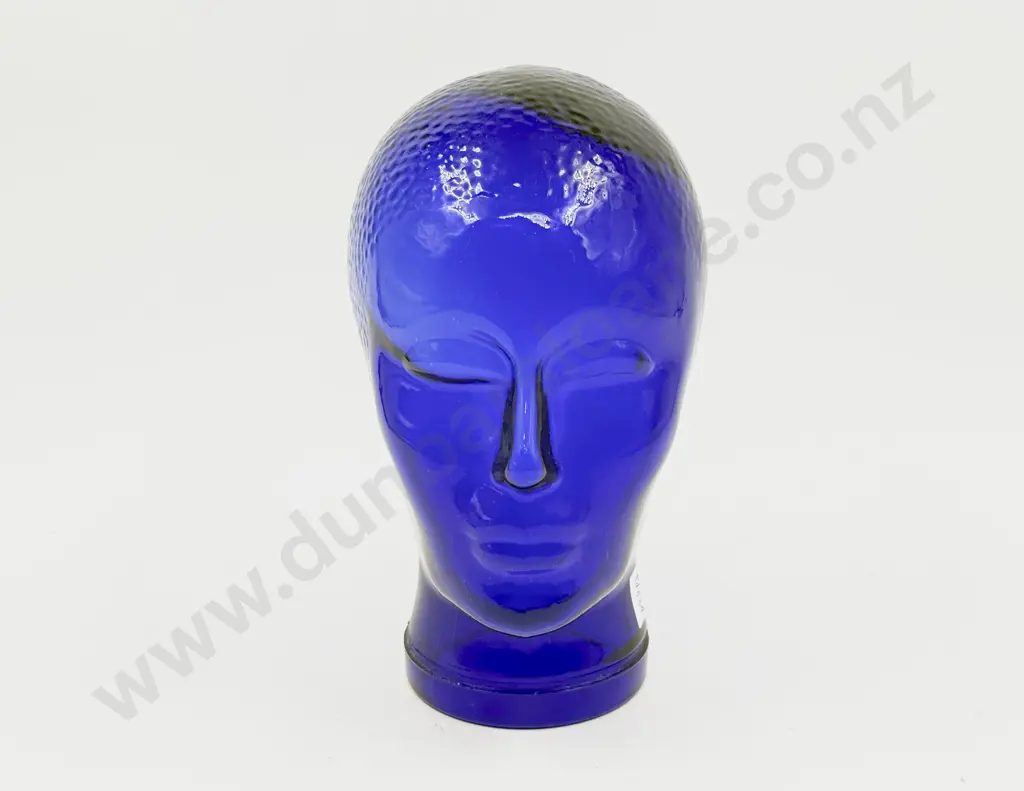 Glass Bust Image 1++