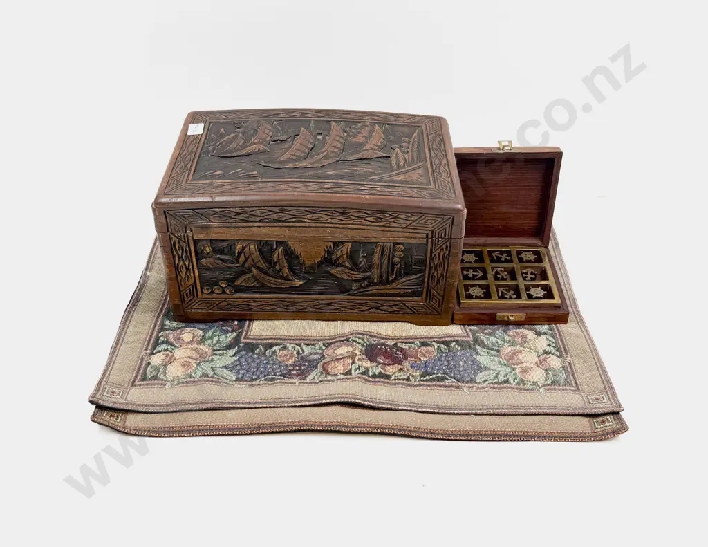 Small Carved Camphor Wood Box & Assorted Image 1++