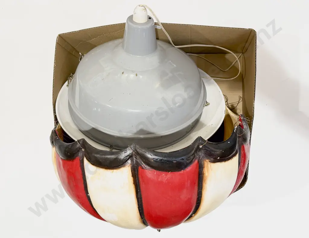 Box Quantity of Assorted incl Light Fittings etc Image 1++