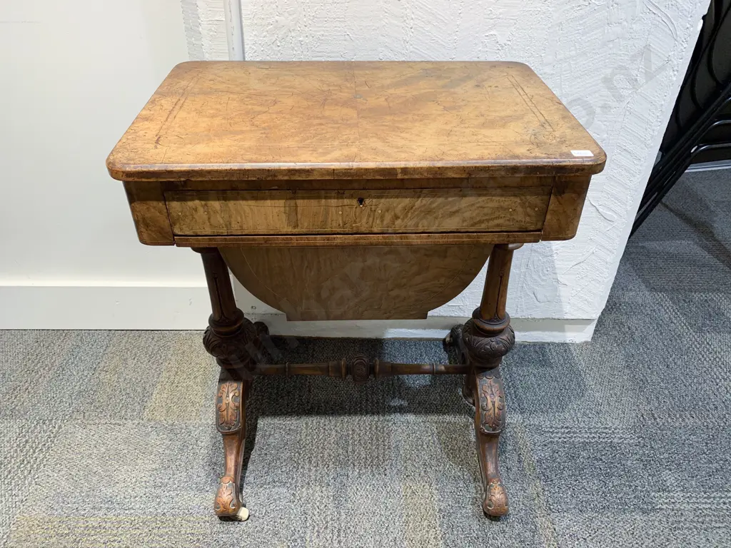 Victorian Burr Walnut Sewing Table Image 1++