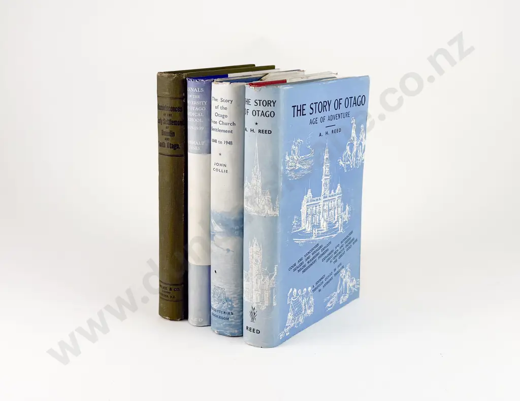 4 Books On Otago Image 1++